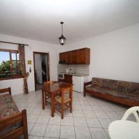 renia apartments