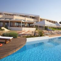 ramada plaza thraki