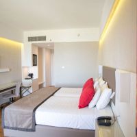 ramada plaza thraki