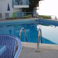 renia apartments