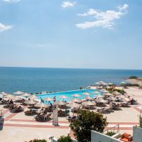 ramada plaza thraki