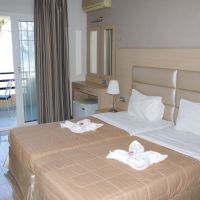 rachoni beach hotel