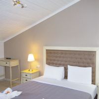 rachoni beach hotel