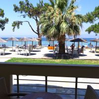 rachoni beach hotel