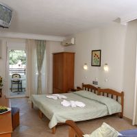 sirines hotel
