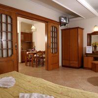 sirines hotel