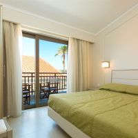 trefon hotel-apts (ex.motakis village-trefon hotel)