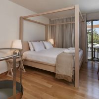the island hotel