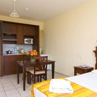 trefon hotel-apts (ex.motakis village-trefon hotel)