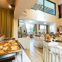 trefon hotel-apts (ex.motakis village-trefon hotel)
