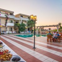 trefon hotel-apts (ex.motakis village-trefon hotel)