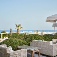 the island hotel