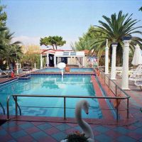 villa george hotel apartments