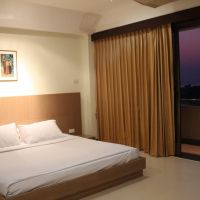 pinewood residences