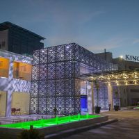 king evelthon beach hotel