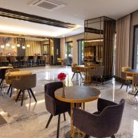 the raga side 16+ fine dining hotel