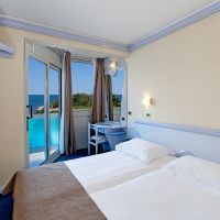 laguna plavi hotel