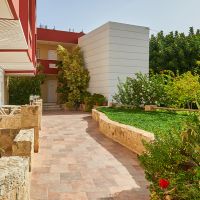 troulis apart hotel