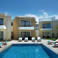the royal blue resort