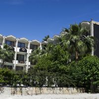 club heracles hotel