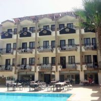 club heracles hotel