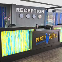 vladislav party hotel