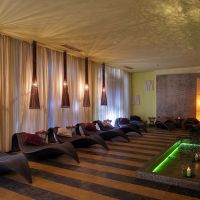 royal beach hotel