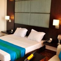 peacock beach hotel