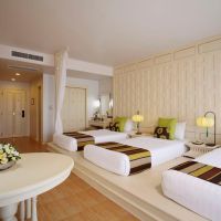 aquamarine resort & villa