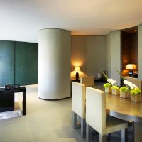 armani hotel dubai