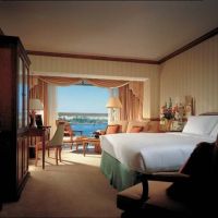 sheraton dubai creek hotel & towers
