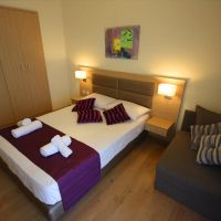 leonidas apartments апартаменты