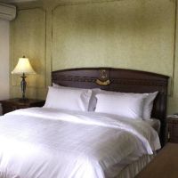 four seasons place