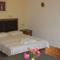 fotis apartments