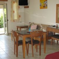 fotis apartments