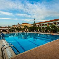 tresor sousouras (ex.hanioti palace) 4*