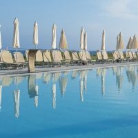 louis phaethon beach