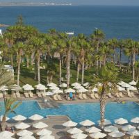 louis phaethon beach