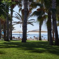 louis phaethon beach