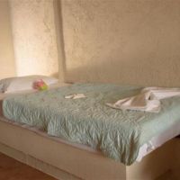 stalis bay studios & apartments