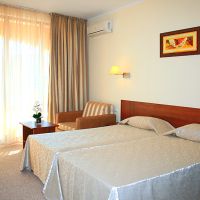 central_golden sands