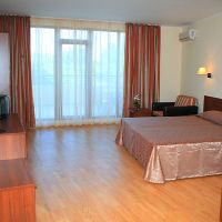 central_golden sands