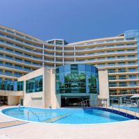 marina grand beach hotel