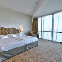 marina grand beach hotel