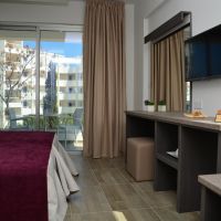 chrystalla hotel