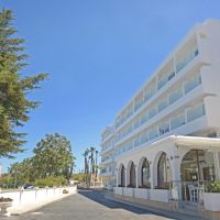 chrystalla hotel