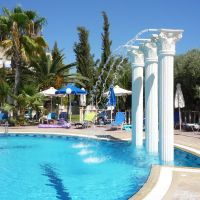 chrystalla hotel