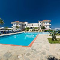 hilltop hotel 3*