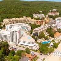 riu astoria