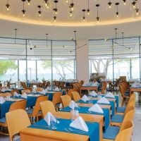 riu astoria